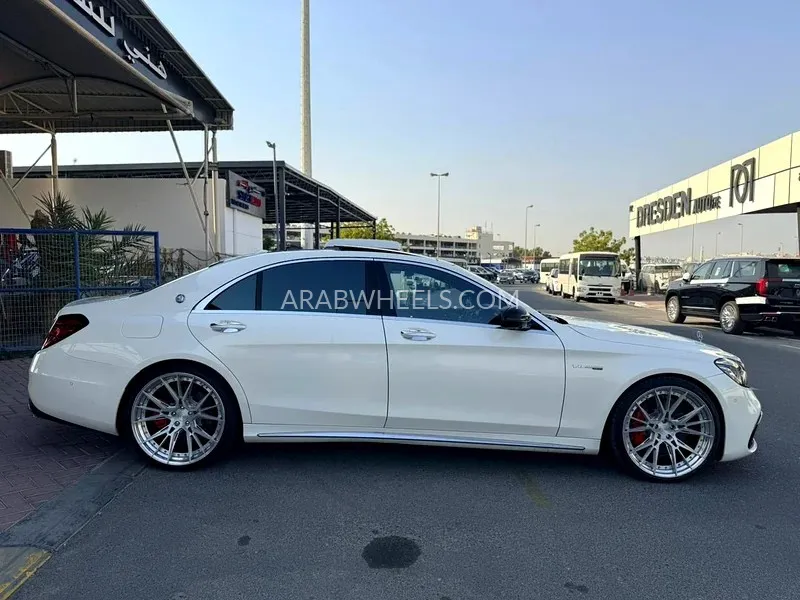 Mercedes Benz CLS Class 2018 for Sale in Dubai Image-6