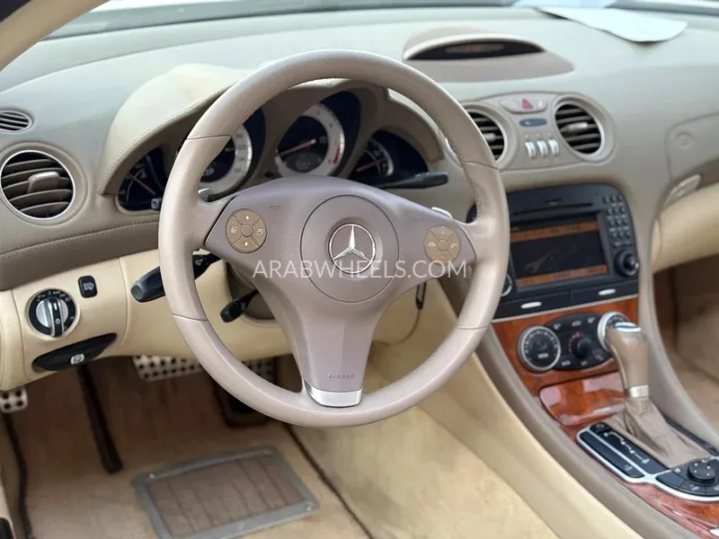 Mercedes Benz SL Class 2010 for Sale in Dubai Image-6