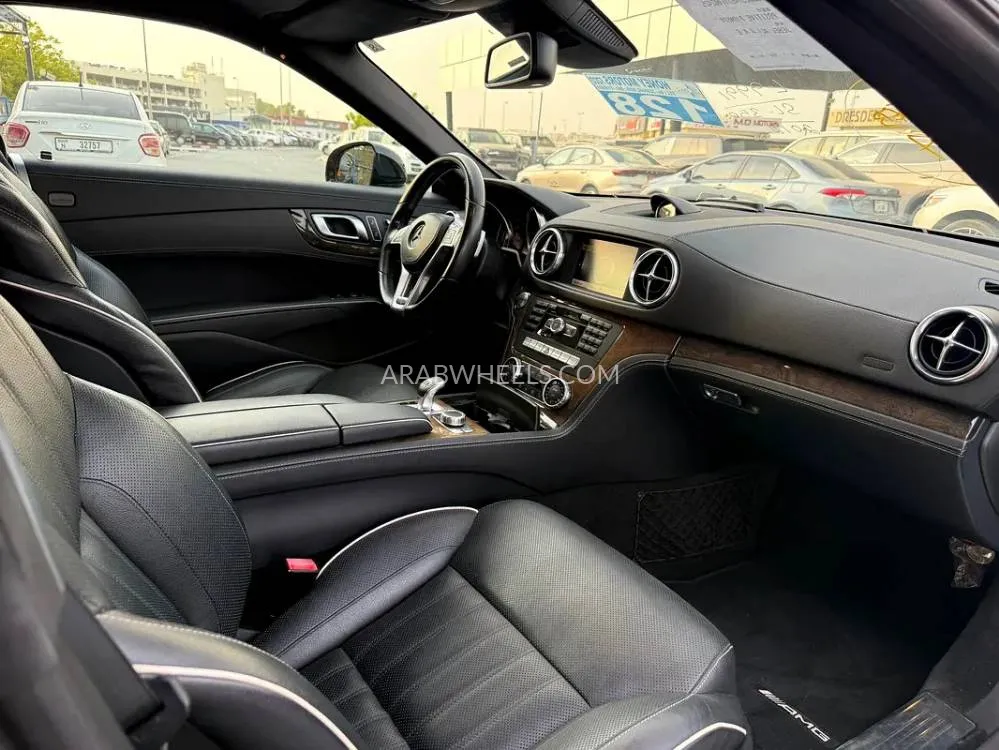 مرسيدس بنز كلاس SL 2012 for Sale in دبي Image-2