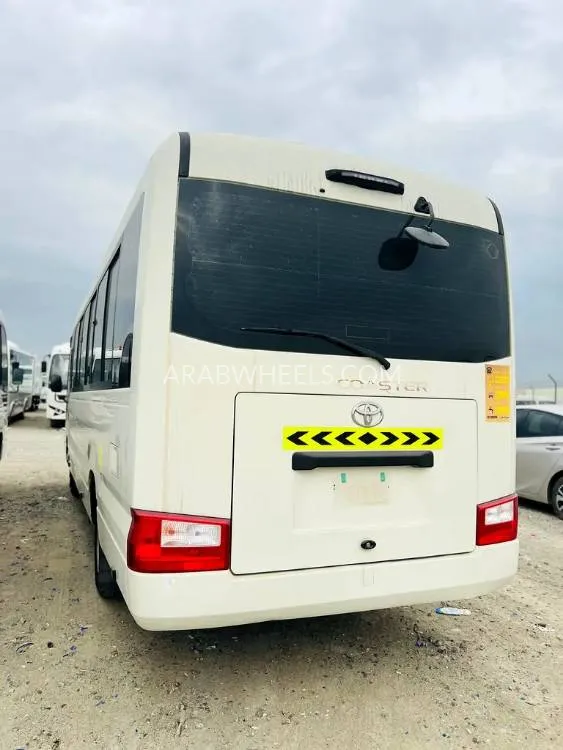 Toyota Coaster 2020 for Sale in Sharjah Image-2