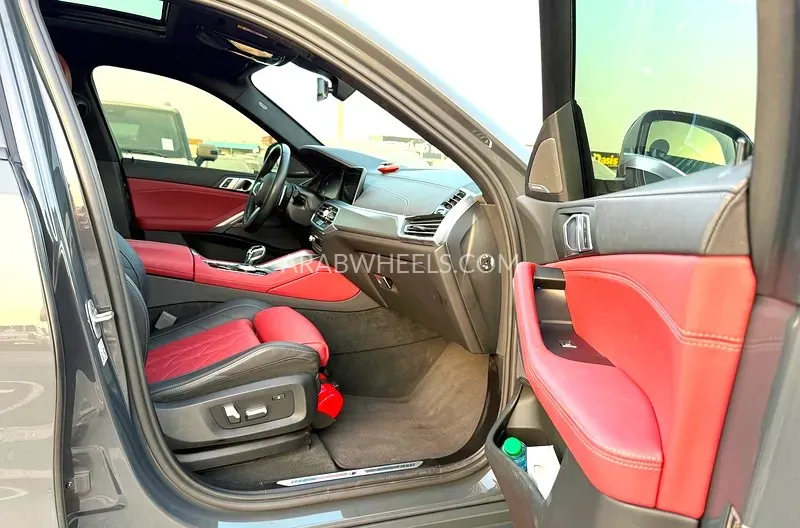 بي إم دبليو X6 2023 for Sale in دبي Image-2