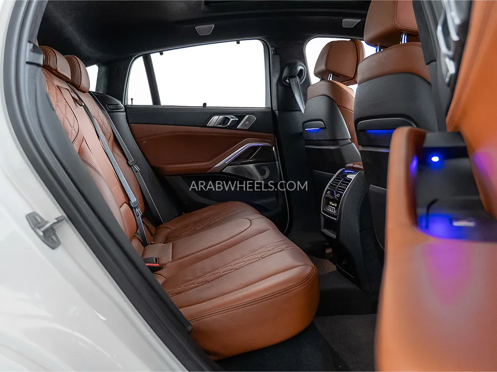 BMW X6 2023 for Sale in Dubai Image-13