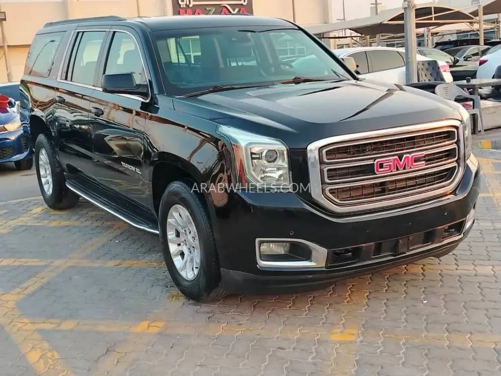 GMC Yukon XL 2018 for Sale in Dubai Image-10