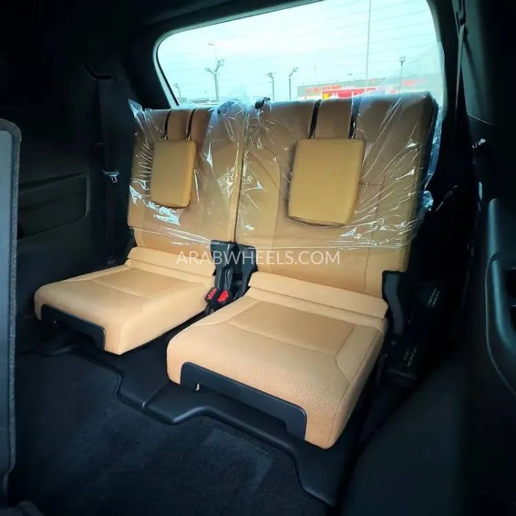 Lexus LX 2024 for Sale in Dubai Image-5