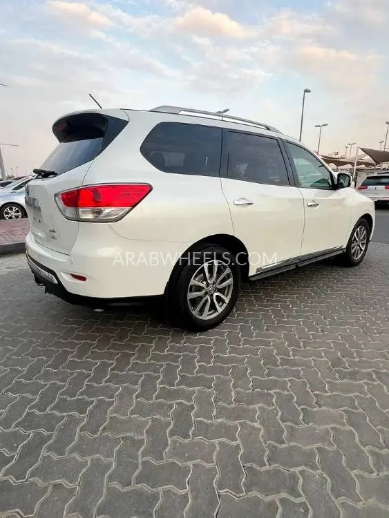 Nissan Pathfinder 2018 for Sale in Sharjah Image-6