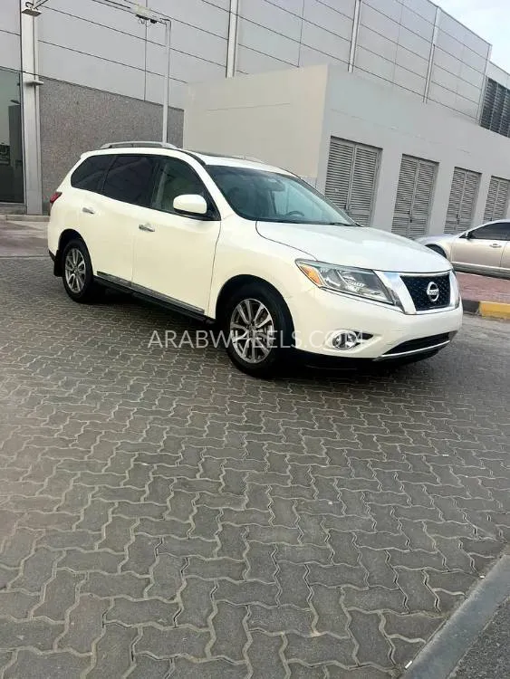 Nissan Pathfinder 2018 for Sale in Sharjah Image-17
