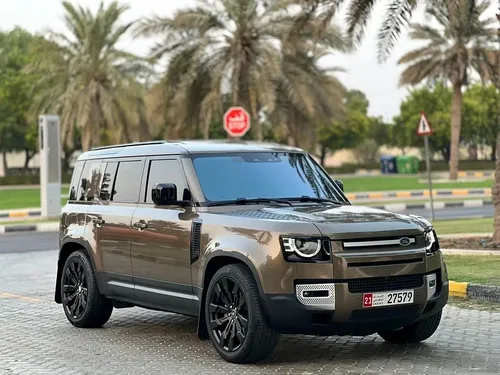 Land Rover Defender 2021