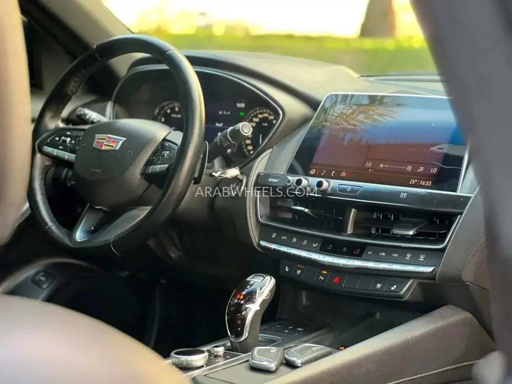 Cadillac CT5 2020 for Sale in Sharjah Image-15