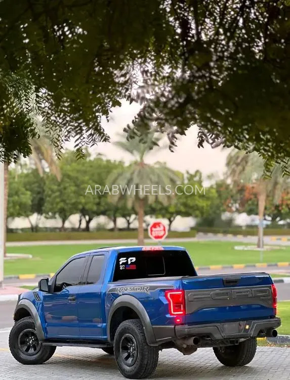 Ford F 150 2017 for Sale in Sharjah Image-9