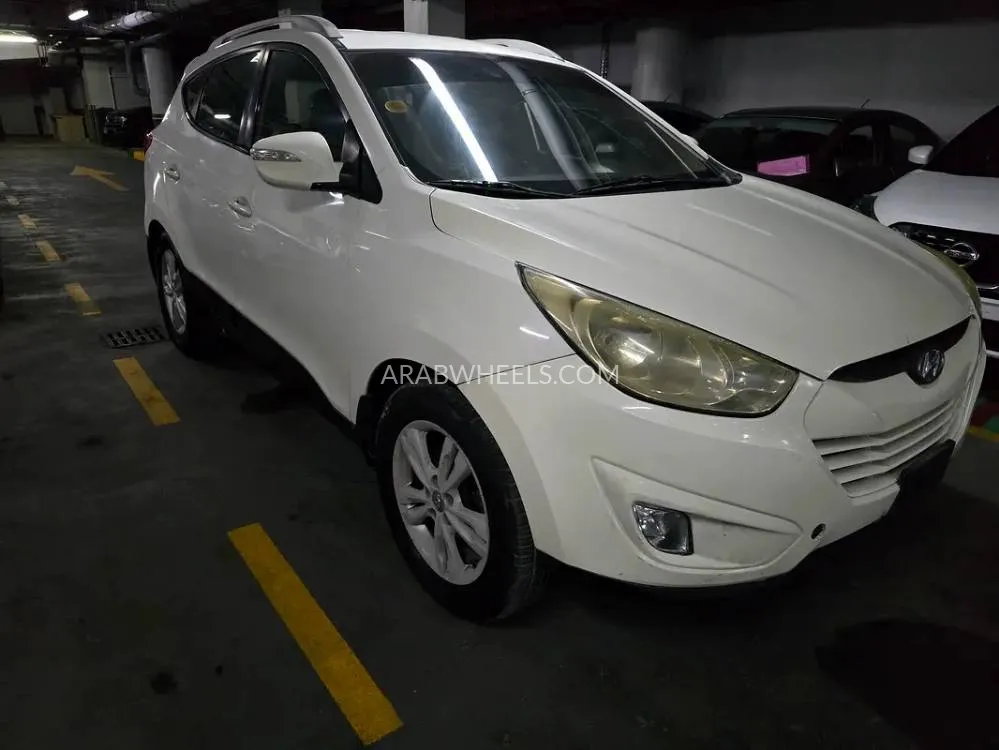 Hyundai Tucson 2012 for Sale in Sharjah Image-8