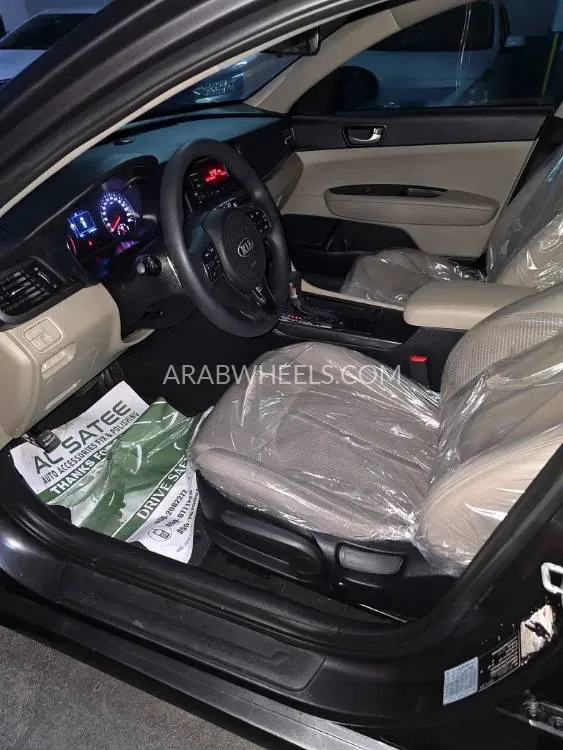 Kia Optima 2018 for Sale in Sharjah Image-7