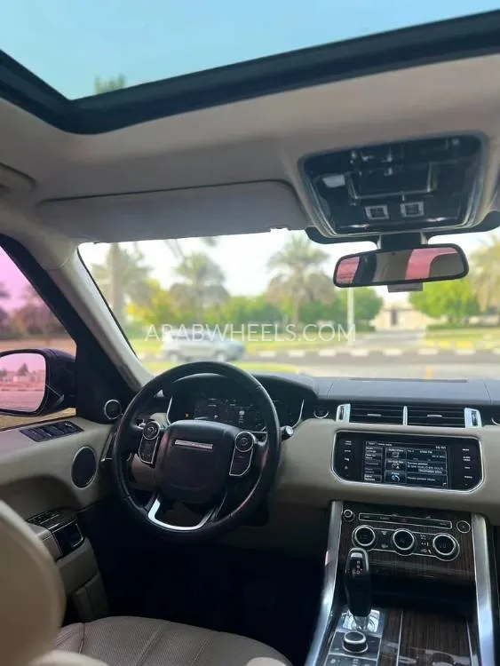 Land Rover Range Rover Sport 2015 for Sale in Sharjah Image-10