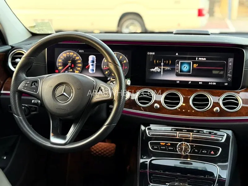 Mercedes Benz E Class 2017 for Sale in Dubai Image-19