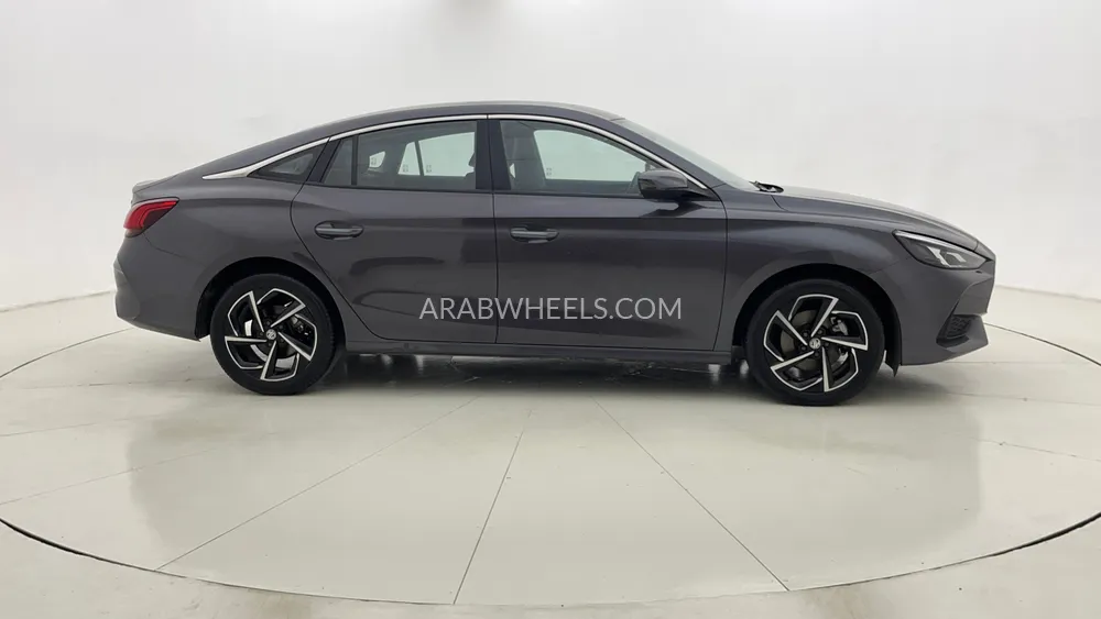 MG GT 2023 for Sale in Dubai Image-2