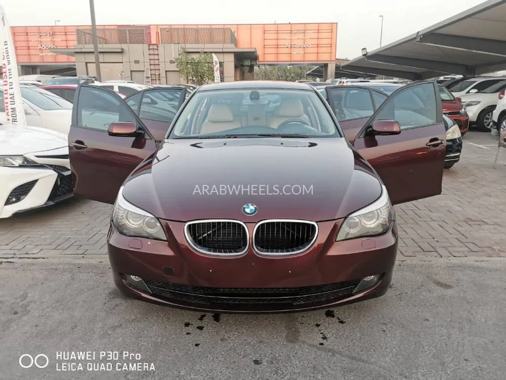 BMW 5 series 2010 for Sale in Sharjah Image-5
