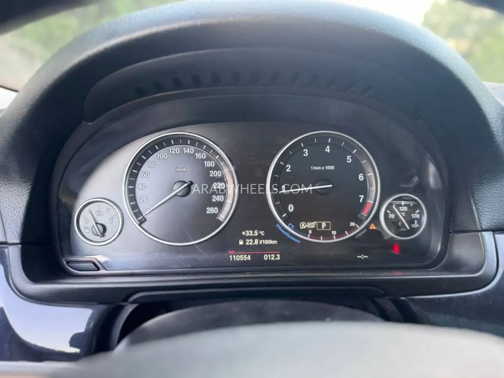 BMW 5 series 2016 for Sale in Sharjah Image-14