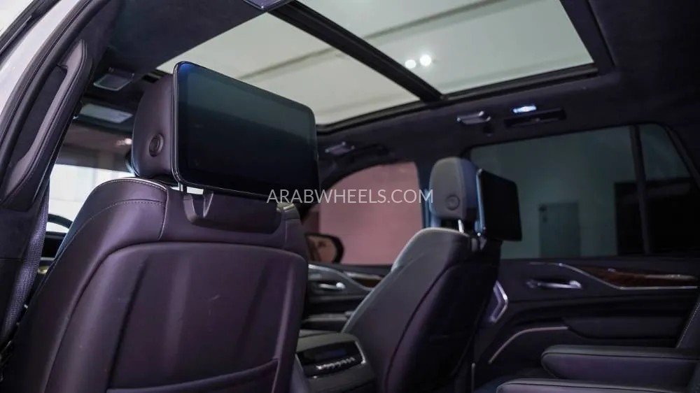 Cadillac Escalade 2024 for Sale in Sharjah Image-13