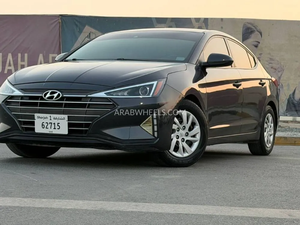 Hyundai Elantra 2020 for Sale in Sharjah Image-3