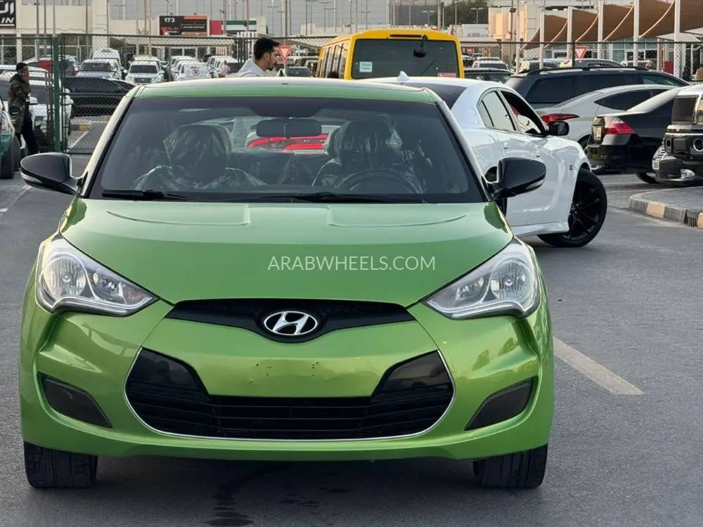 Hyundai Veloster 2016 for Sale in Sharjah Image-6