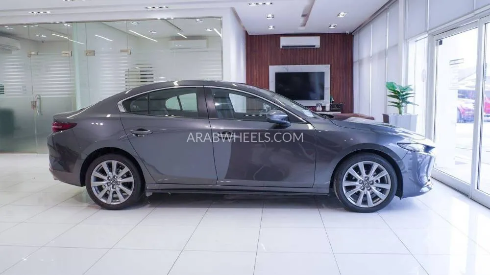 Mazda 3 2025 for Sale in Sharjah Image-4
