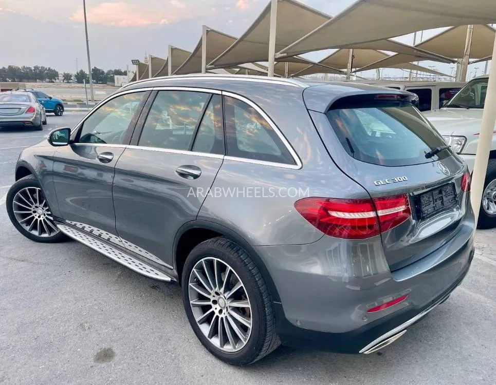 Mercedes Benz GLC Class 2017 for Sale in Sharjah Image-4