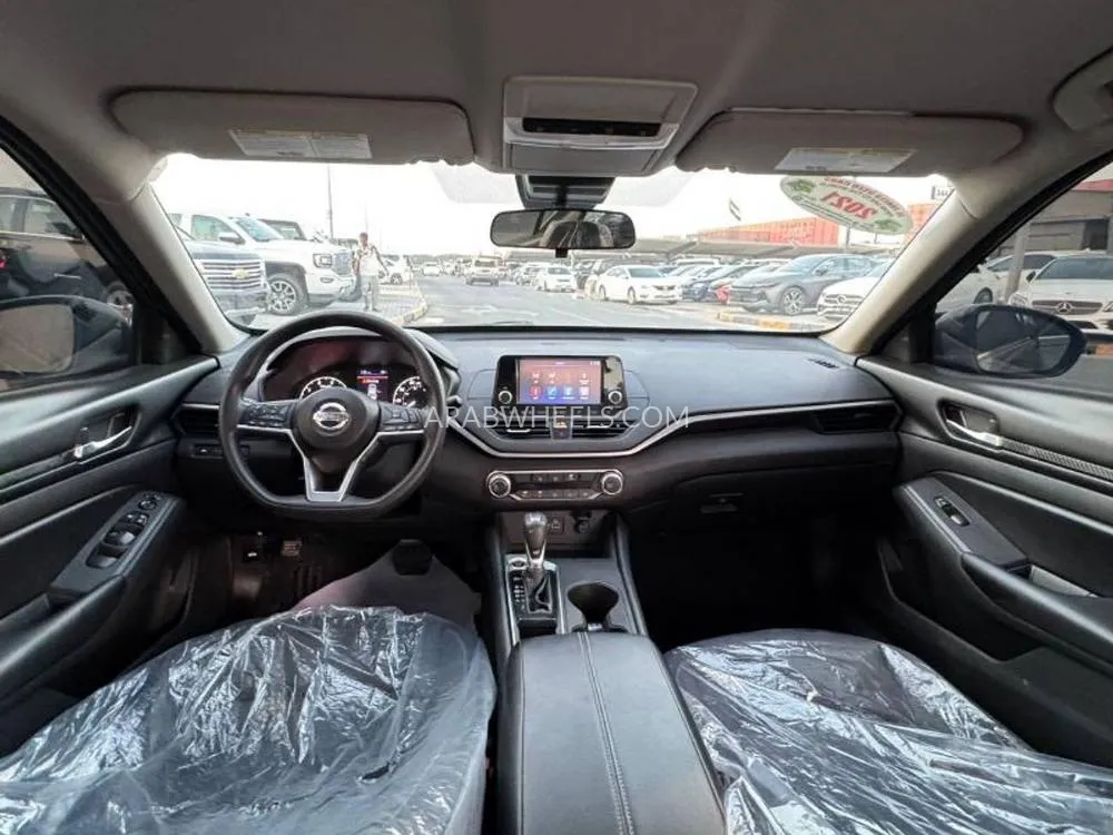 Nissan Altima 2021 for Sale in Sharjah Image-6
