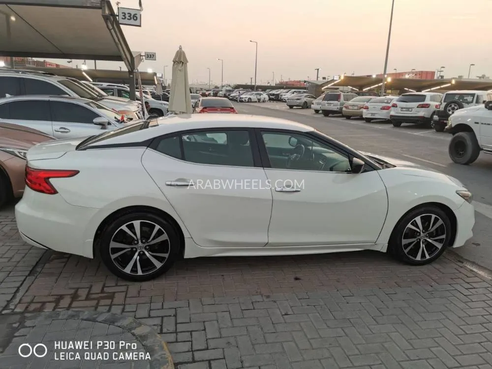 Nissan Maxima 2016 for Sale in Sharjah Image-8