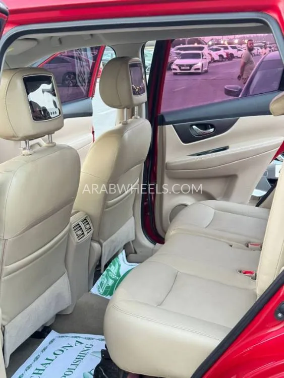 Nissan X-Trail 2015 for Sale in Sharjah Image-18