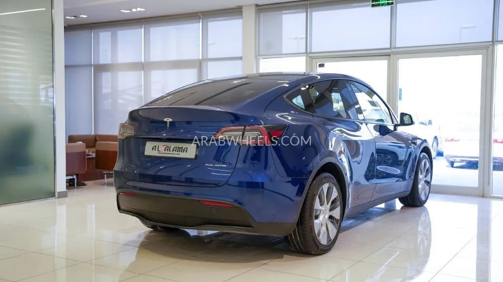 Tesla Model Y 2023 for Sale in Sharjah Image-18