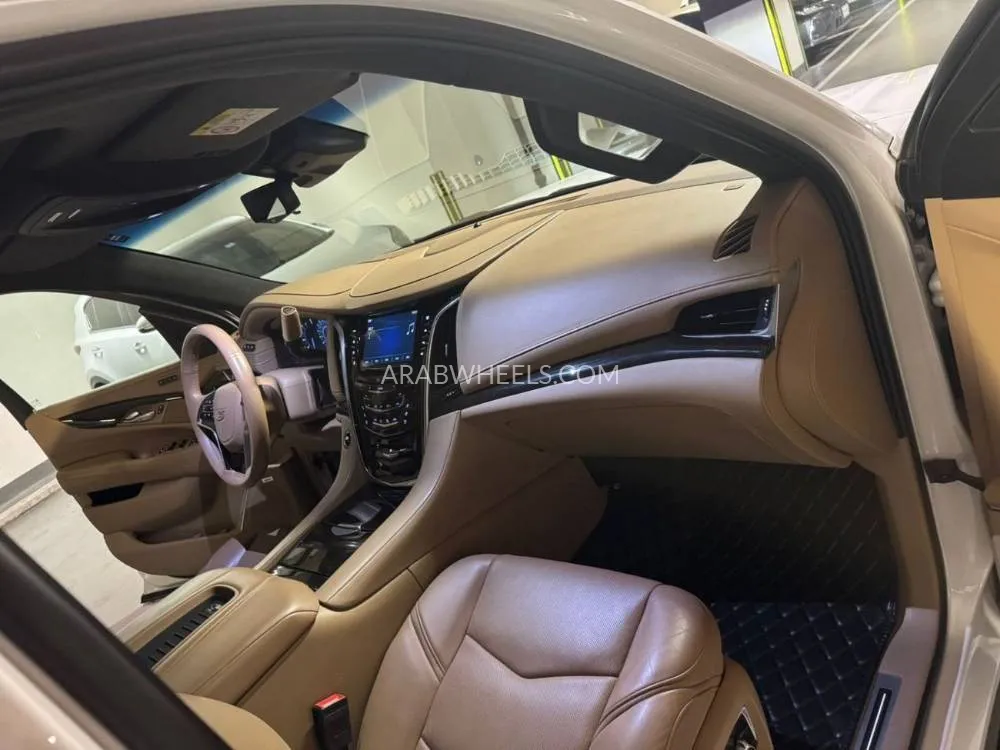 Cadillac Escalade 2019 for Sale in Dubai Image-7