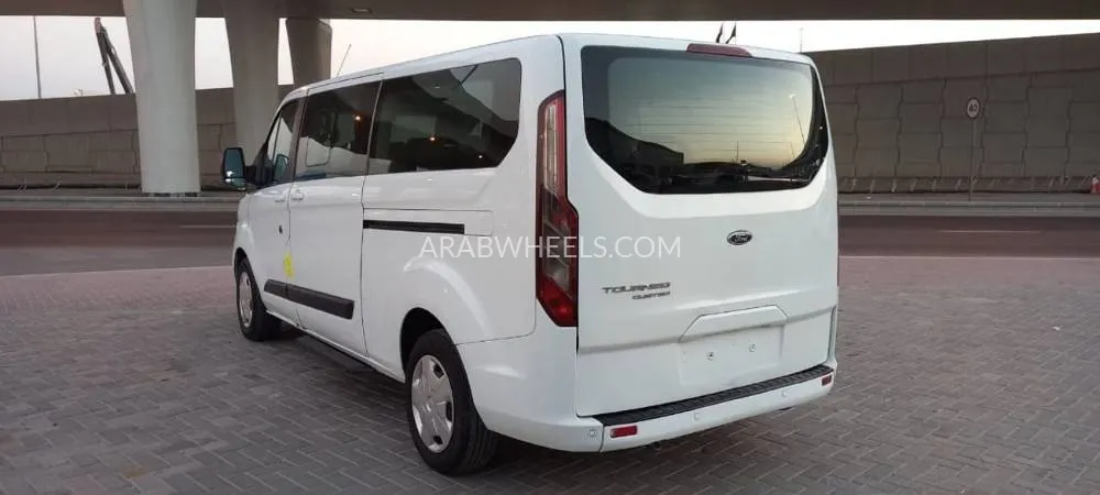 Ford Tourneo 2019 for Sale in Dubai Image-2