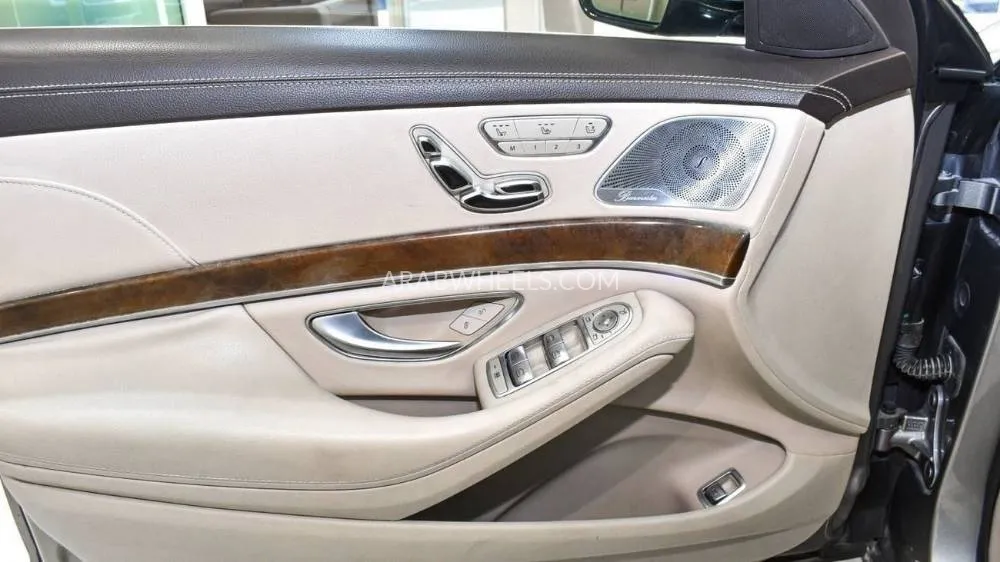 Mercedes Benz CLS Class 2015 for Sale in Sharjah Image-12
