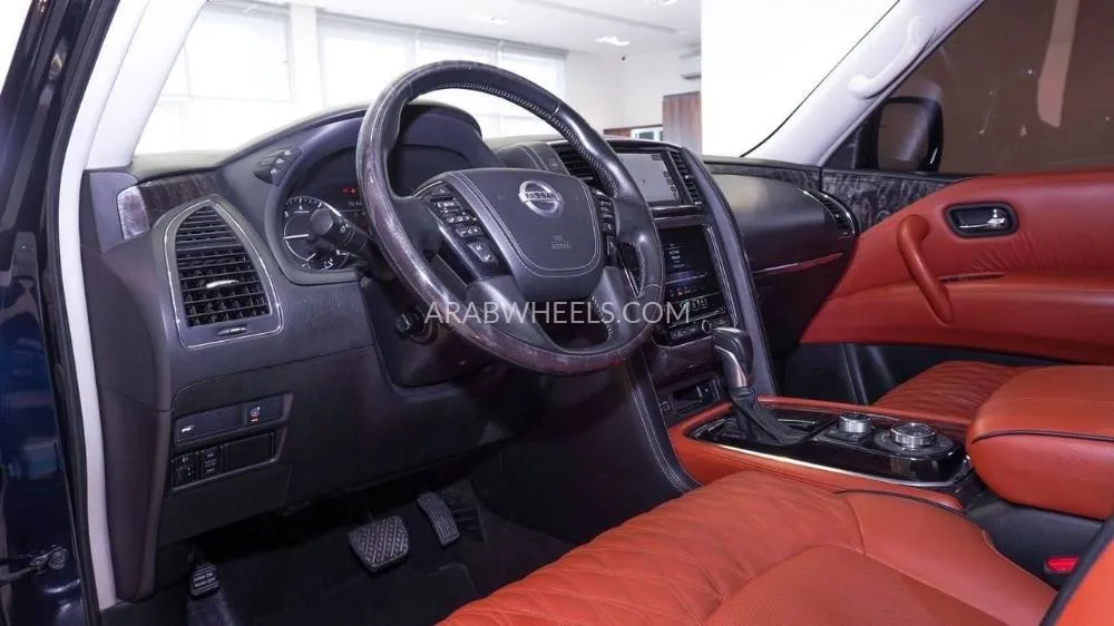 Nissan Patrol 2020 for Sale in Sharjah Image-5