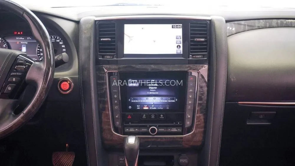 Nissan Patrol 2020 for Sale in Sharjah Image-10