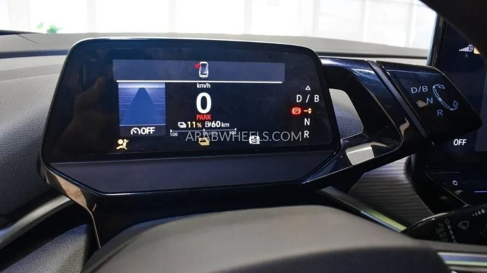 Volkswagen ID.4 2021 for Sale in Sharjah Image-11