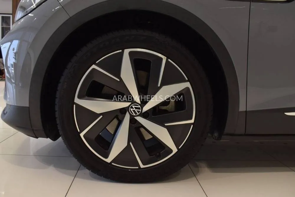 Volkswagen ID.4 2022 for Sale in Sharjah Image-16