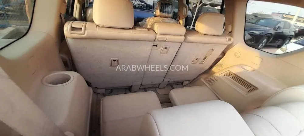 Toyota Land Cruiser Prado 2015 for Sale in Dubai Image-12
