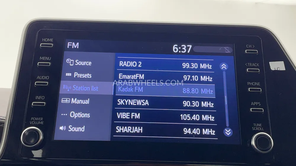 Toyota C-HR 2021 for Sale in Dubai Image-31