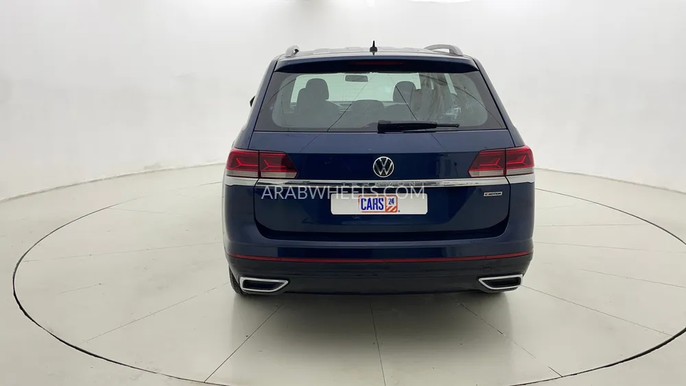 Volkswagen Teramont 2022 for Sale in Dubai Image-4