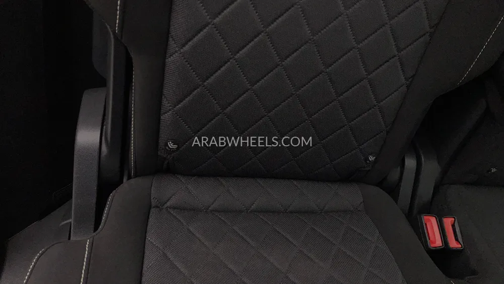 Volkswagen Teramont 2022 for Sale in Dubai Image-35