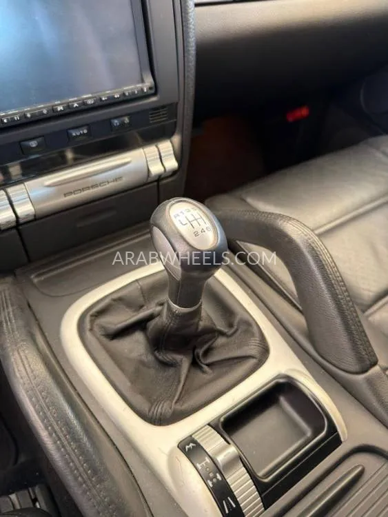 Porsche Cayenne 2006 for Sale in Dubai Image-15