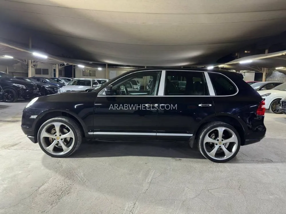 Porsche Cayenne 2008 for Sale in Dubai Image-3