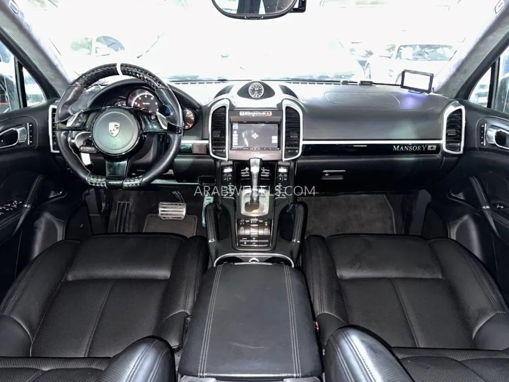 Porsche Cayenne 2012 for Sale in Dubai Image-16