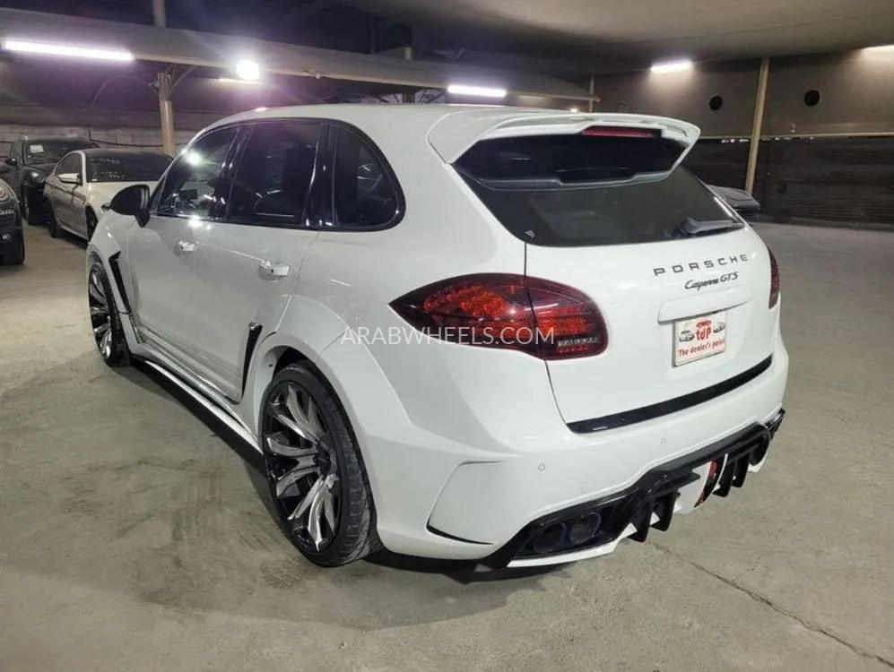 Porsche Cayenne 2013 for Sale in Dubai Image-4