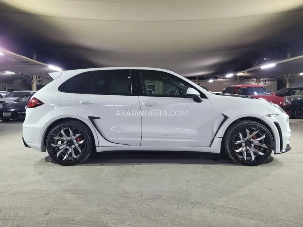 Porsche Cayenne 2013 for Sale in Dubai Image-6