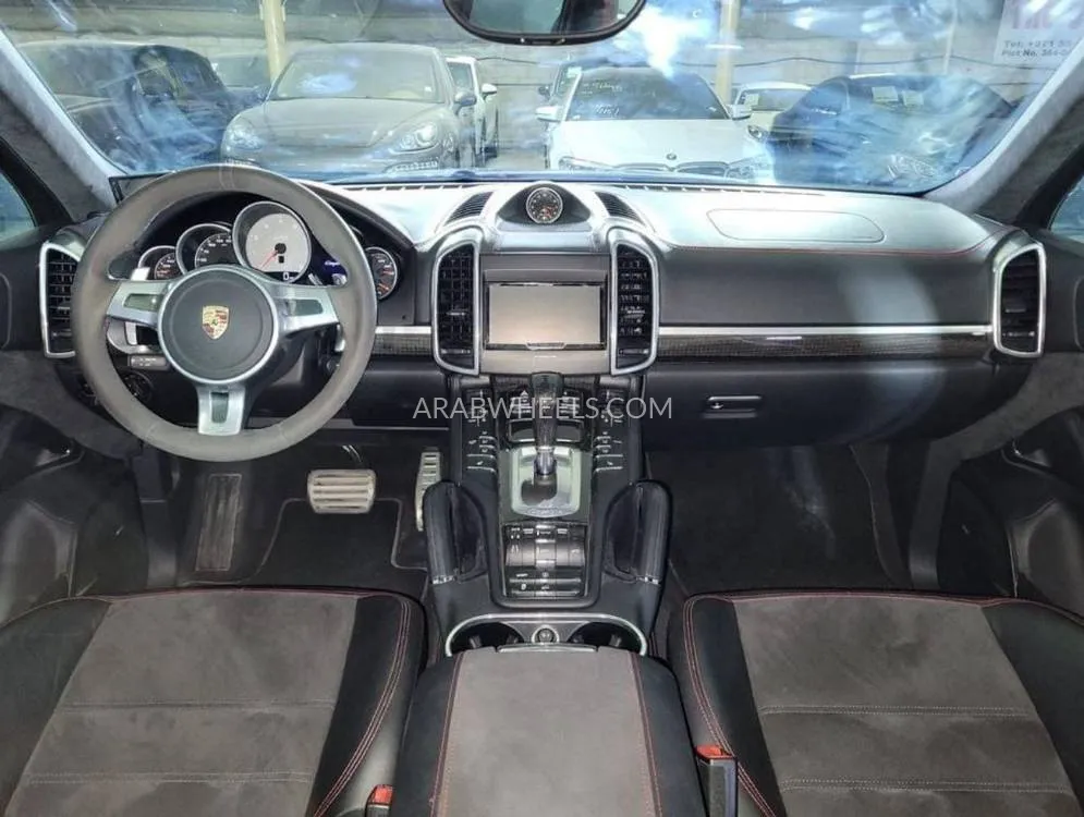 Porsche Cayenne 2013 for Sale in Dubai Image-15