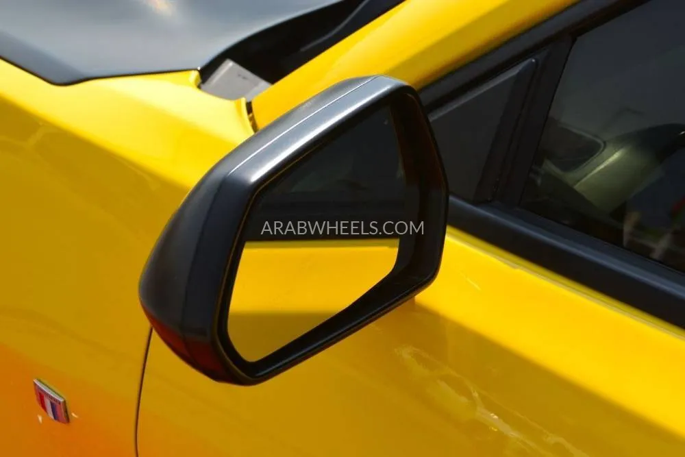 شيفروليه كامارو 2020 for Sale in الشارقة Image-21