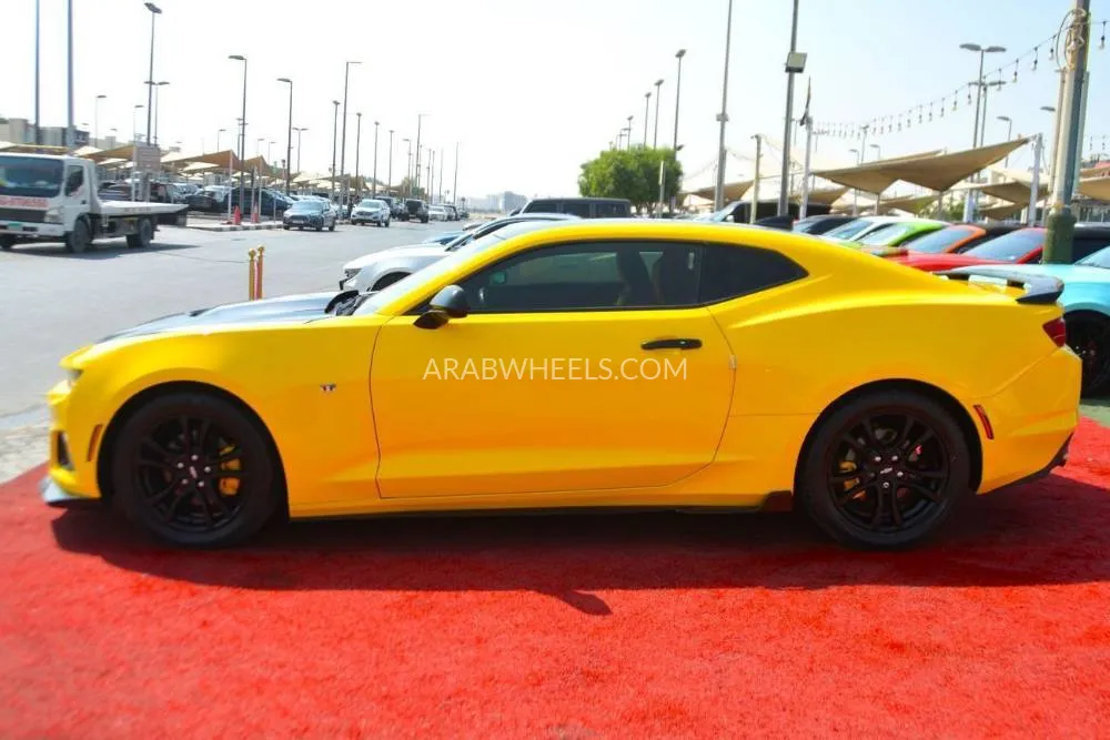 شيفروليه كامارو 2020 for Sale in الشارقة Image-24