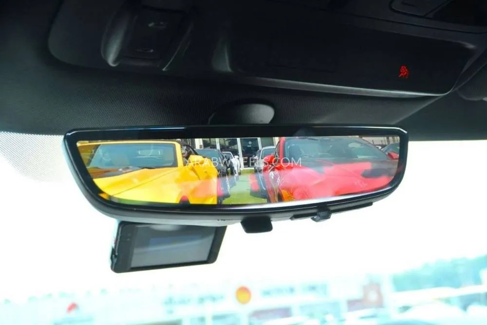 Chevrolet Camaro 2019 for Sale in Sharjah Image-18