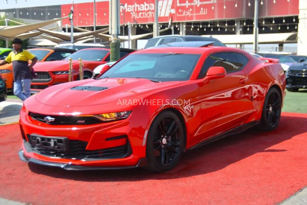 Chevrolet Camaro 2021 for Sale in Sharjah Image-3